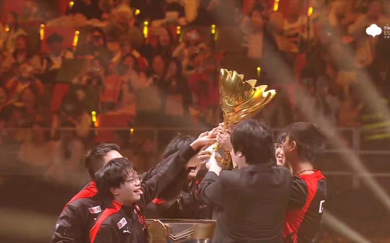 Mouse回应冲突：总归是想解决问题，没有故意为难他