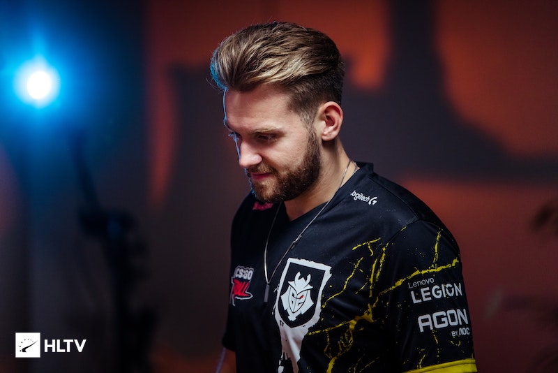 他们真的无法获胜！TE的射击技能显然不如 T1 他们被送回家了！ T1 2-0 TE